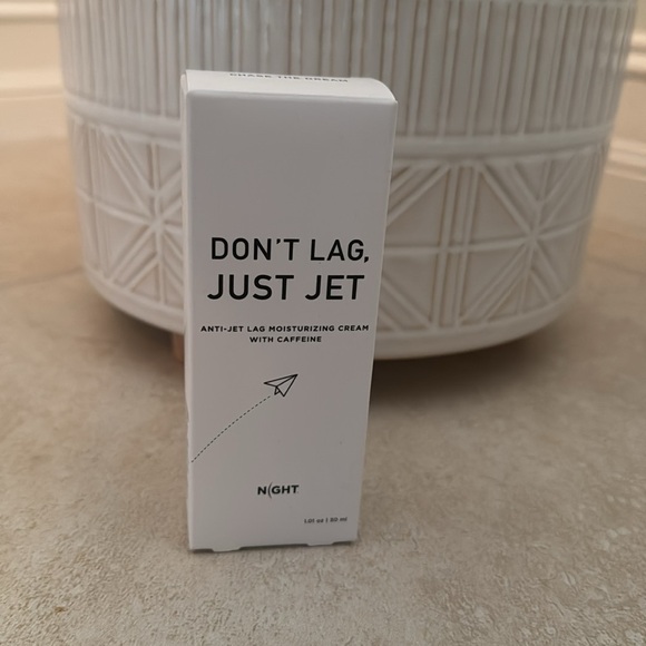 Brand New NIGHT Skincare anti jet lag moisturizer cream - Picture 5 of 9
